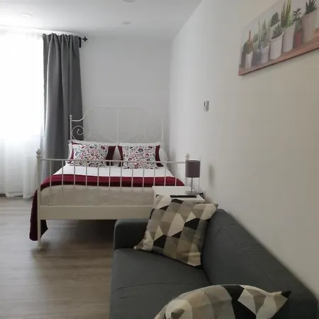 Apartment Ginosi El Chuto Apartel Sitges